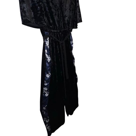 Disney Princess Womens L black floral wide leg faux wrap half sleeve jumpsuit - Picture 4 of 10